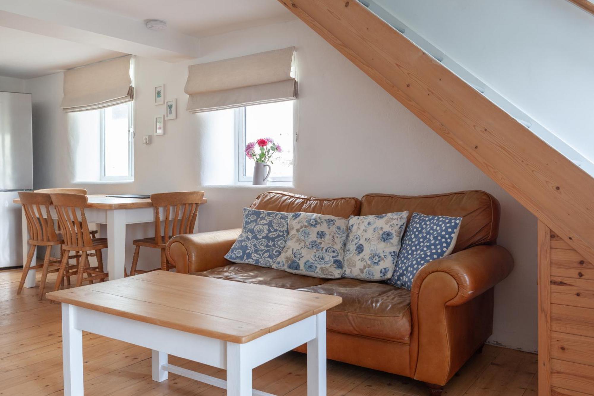 Cosy Beachside Cottage Bigbury Rum bild